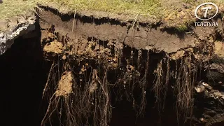 Провал грунта на улице Верхней Краснослободской в Туле: видео с места ЧП