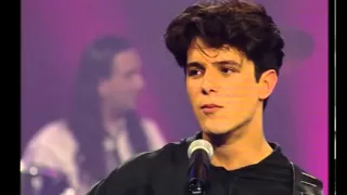 ALEJANDRO SANZ "SE LE APAGÓ LA LUZ"