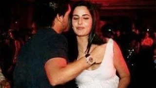 Siddharth Mallya's Hand Inside Katrina Kaif's Top | SHOCKING