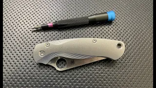 How to install the Flytanium 'Lotus' scales for the Spyderco Paramilitary 2 Pocketknife