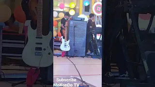 Ini Dia Penampakan Efek Gitar Nux Mg30 Yang Di Pake Iman J-Rocks Saat Konser di Summarecon Bekasi