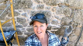 My FAVOURITE Job - Pointing an Old Portuguese Barn with Lime Putty