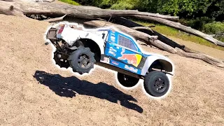 Brushless LOSI 5T | ** 8S CASTLE POWERED ** | with PADDLE TIRES in The SAND !!