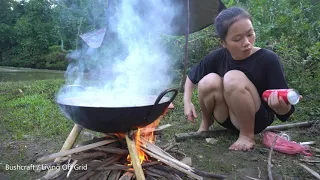 Survival instinct, wild alone Every days - Camping Alone Cook At Stream