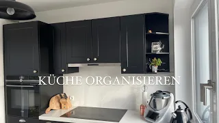 KÜCHENSCHRÄNKE ORGANISIEREN | 5 TIPPS FÜR KLEINE KÜCHEN