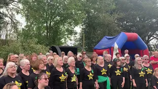 Rock Choir - Going Loco Down In Finglesham