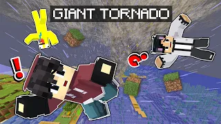 Tinangay Kami ng GIANT TORNADO sa Minecraft!