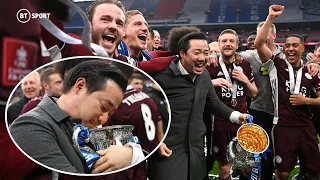 This is so special! 💙 Leicester players present chairman Khun Top with FA Cup trophy!