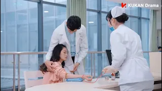 Sweet | She donates blood to a little girl, but accidentally faints in the arms of a handsome doctor