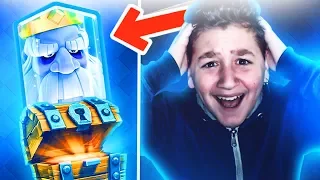 INCREDIBILE! LEGGENDARIA NEL BAULE OMAGGIO SU CLASH ROYALE!!! 😱