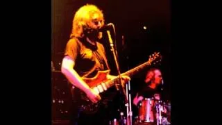 Scarlet Begonias / Fire on the Mountain - Grateful Dead - Nassau Coliseum - (1979-11-01)