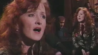 Bonnie Raitt - I Can't Make You Love Me (34th Grammy Awards 1992)