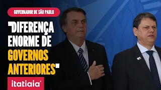 BOLSONARO PARABENIZA TARCÍSIO PELO TRABALHO NO GOVERNO DE SÃO PAULO