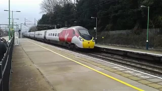 Trains at: Tring, WCML, 26/01/19