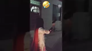 Pakistan Girls || firing || 2018 funny video || Street Fire|| Lahorie || Fring in street|| Lahore||