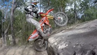 How to 'drop' the clutch but keep traction on dirt bikes︱Cross Training Enduro