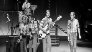 The T.A.M.I. Show: Beach Boys - "I Get Around"