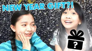 NEW YEAR'S GIFTS (Unboxing) | KAYCEE & RACHEL in WONDERLAND FAMILY