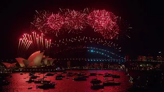 Sydney New Year's Eve Fireworks from the Royal Botanic Garden: 2021