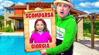 GIORGIA È SCOMPARSA NELLA NOSTRA NUOVA CASA E NON LA TROVIAMO PIÙ! *Aiuto*