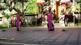 Bali SAHADEWA BARONGDANCE in Batubulan Village