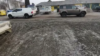 Land rover defender vs Toyota hilux