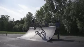 HOW TO AIR A QUARTER PIPE IN 3 EASY STEPS BMX