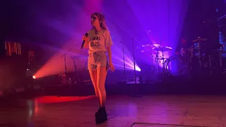 Chvrches (Live) - Final Girl (Royal Oak, MI - Royal Oak Music Theatre) (11/23/2021)