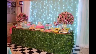 festa de 15 anos com o tema da Alice no País das maravilhas