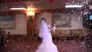 мыльные пузыри Свадебный танец