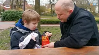 Neues vom autistischen Jungen Wladislav: Höhen und Tiefen der Therapie