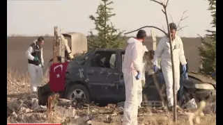 Двоє терористів-смертників підірвали себе у ході антитерористичної операції в Анкарі