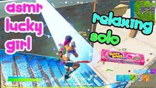 ASMR Gaming 🍀 Fortnite Relaxing Solo Gum Chewing + Controller Sounds Whispering 🎧