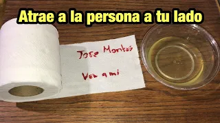 AMARRE DEL PAPEL HIGIENICO Y LA ORINA PARA QUE NO PUEDA SACARTE DE SU CABEZA