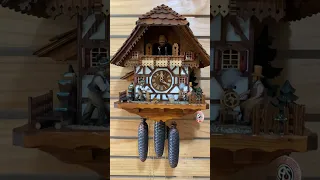 Anton Schneider Yarn Spinner 8 days chalet cuckoo clock. #thecuckoohaus