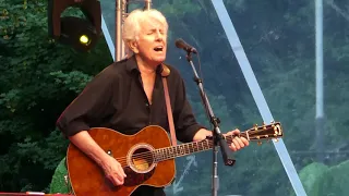 Graham Nash covering A Day In The Life @ Amsterdamse Bostheater 07.14.2018