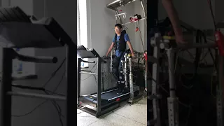 treadmill-kind rehabilitation exoskeleton with wearer