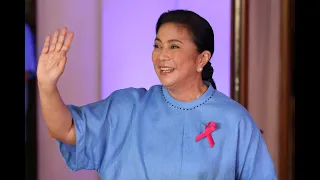 Yellow out, pink is in: Robredo runs for president as an independent