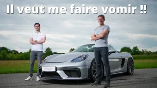 Il essaie de me faire vomir en Porsche 718 Spyder ! 🤢