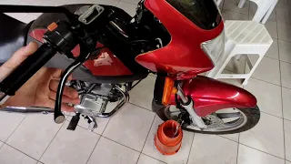 Cambiar líquido de frenos, purgar y quitar aire del circuito de frenos de tu moto