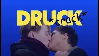 DRUCK CRACK! 2 | matteo wears your grandpa's sweater