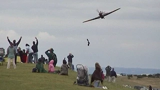 Awesome Hawker Hurricane Low Flypast " Goosebumps ".