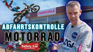 Abfahrtskontrolle für das Motorrad