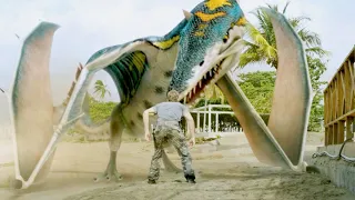 الديناصورات منقرضتش وبتظهر تاني على الأرض وبيفترسوا البشر Sharktopus vs Pteracuda