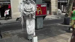 живые скульптуры Барселоны