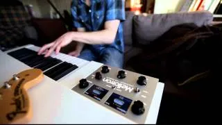 Mellotron M4000D demo (Genesis - Dancing with the Moonlit Knight)