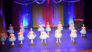 BALLET LUCIANA LINS - BALLET INICIANTE INFANTIL BORBOLETAS DA CARTOLA MÁGICA