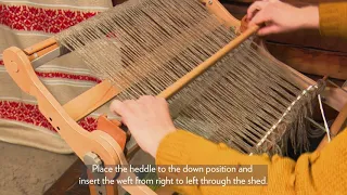 Rigid heddle loom, Spreading the warp