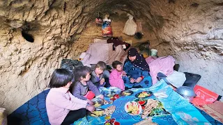 Heartbreaking Life in a cave | Grandma Life | Life like 2000 years ago | Village life in Afghanistan