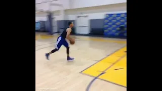 Steph Curry rare windmill dunk!